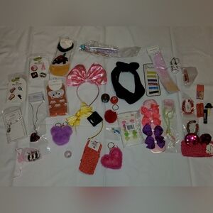 Large bundle of girls  accessories hair, jewelry, lip balm, keychains Pl…